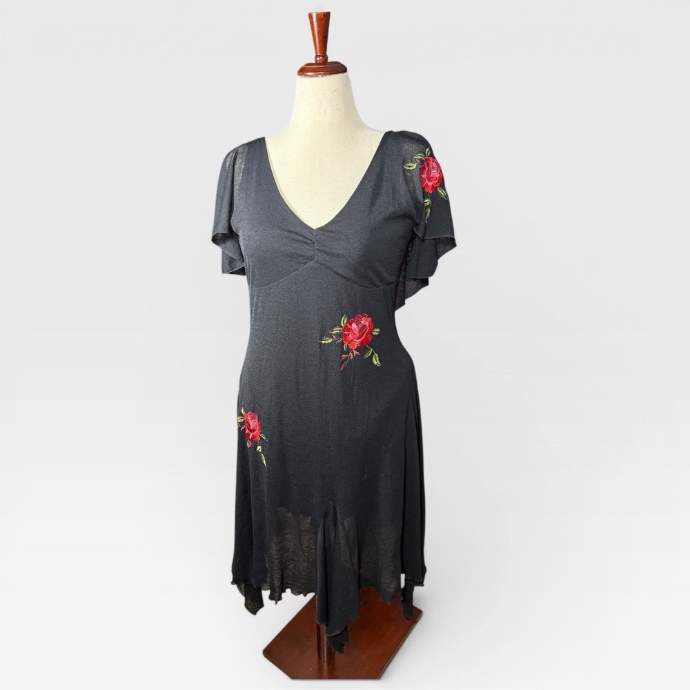 Fredricks Black Asymmetrical Whimsygoth Rose Embroidered XL HomecomingDress
